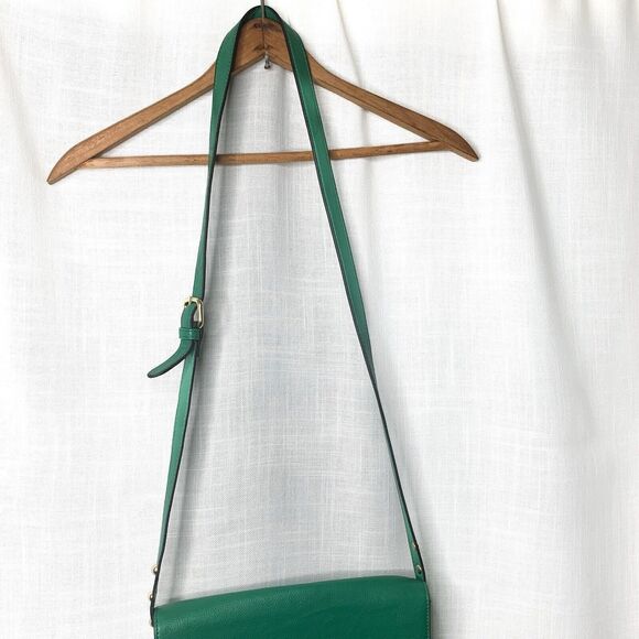 Forever 21 Crossbody Handbag Snap Closure Pebble Finish Dark Green inside Pocket - Picture 5 of 9